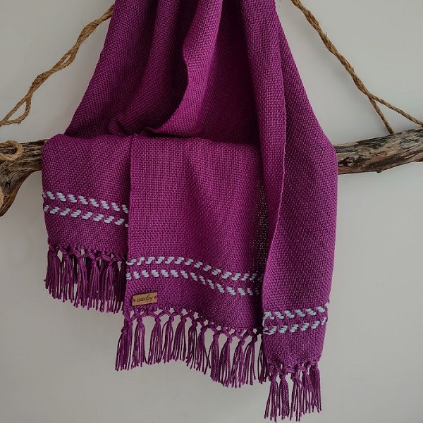 Pashmina Koniol tejidas en telar artesanales